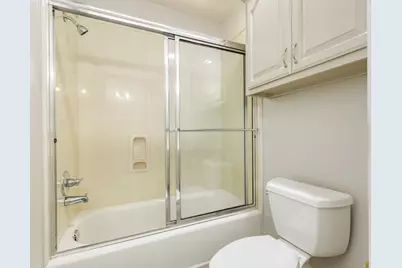 900 Enchanted Oaks Drive, Angleton, TX 77515 - Photo 27