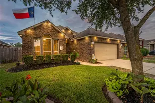 19219 Silver Dapple Dr, Porter, TX 77365 - Photo 3