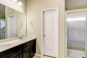 8811 Trenton Landing Ln, Richmond, TX 77407 - Photo 11