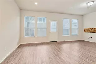 16518 Strathmore Manor Ln, Houston, TX 77090 - Photo 7