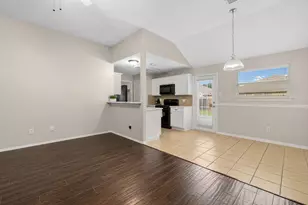 6011 Minard Dr, Katy, TX 77449 - Photo 7