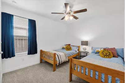 9422 Madison Avenue, Texas City, TX 77591 - Photo 17