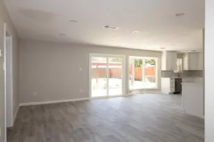 8335 Langdon Ln, Houston, TX 77036 - Photo 17