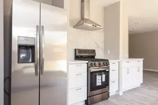 8335 Langdon Ln, Houston, TX 77036 - Photo 13
