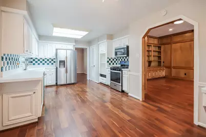 3823 Pleasant Valley Drive, Missouri City, TX 77459 - Photo 9