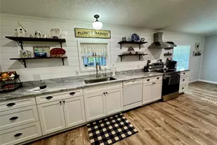 45 Arizona Ln, Huntsville, TX 77320 - Photo 5