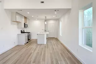 2718 Discovery Trails Ct, Conroe, TX 77301 - Photo 19