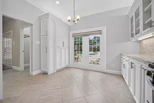 10310 Chevy Chase Dr, Houston, TX 77042 - Photo 11