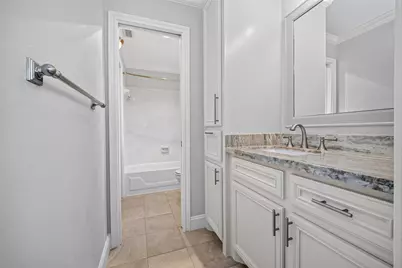 10310 Chevy Chase Drive, Houston, TX 77042 - Photo 39