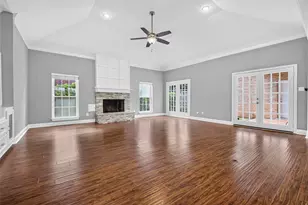 10310 Chevy Chase Dr, Houston, TX 77042 - Photo 5