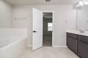 4602 Tuscan Lily Dr, Katy, TX 77493 - Photo 19