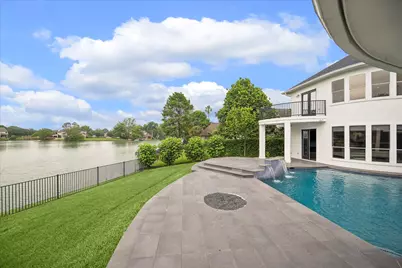 2734 Peninsulas Drive, Missouri City, TX 77459 - Photo 3