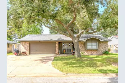 4009 Rice Avenue, Bay City, TX 77414 - Photo 1