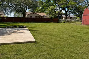 260 S East Ave, New Braunfels, TX 78130 - Photo 19