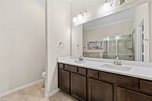 2818 Ridgecliff Ct, Conroe, TX 77301 - Photo 17