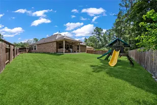 2818 Ridgecliff Ct, Conroe, TX 77301 - Photo 23