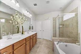 1002 Cleistes Ln, Richmond, TX 77469 - Photo 11
