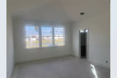 4014 Buffalo Moon Drive, Houston, TX 77045 - Photo 5