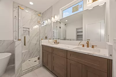 4014 Buffalo Moon Drive, Houston, TX 77045 - Photo 11