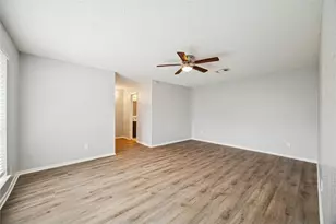 13838 Beech Hollow Ln, Houston, TX 77082 - Photo 7