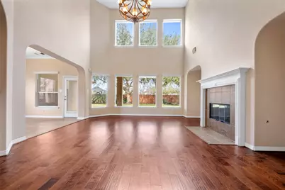 9227 Hummingbird Lane, Missouri City, TX 77459 - Photo 5