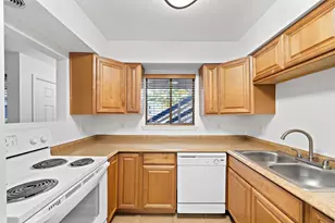 100 Market St, Galveston, TX 77550 - Photo 5