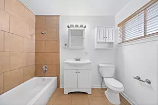 100 Market St, Galveston, TX 77550 - Photo 9