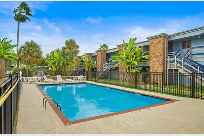 100 Market Street #4, Galveston, TX 77550 - Photo 1