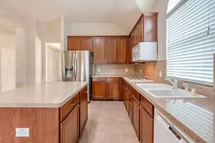 24919 Corbin Gate Dr, Spring, TX 77389 - Photo 13