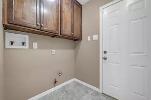 95 Paradise Valley Dr, Conroe, TX 77304 - Photo 31