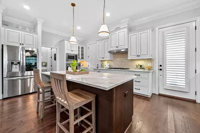 8729 Oak Kolbe Lane, Houston, TX 77080 - Photo 13