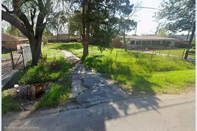 4210 Leffingwell Street, Houston, TX 77026 - Photo 3