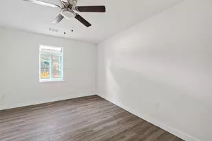 8221 Bigwood St, Houston, TX 77078 - Photo 11