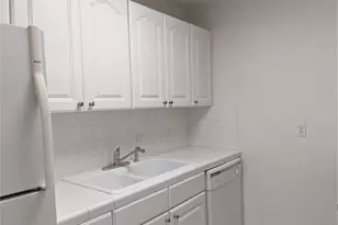 704 E 22nd St, Houston, TX 77008 - Photo 7