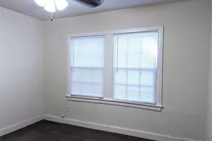 704 E 22nd St, Houston, TX 77008 - Photo 39