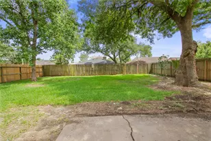 926 Buoy Rd, Houston, TX 77062 - Photo 31
