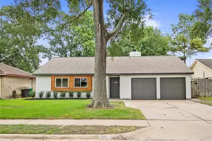 926 Buoy Rd, Houston, TX 77062 - Photo 1