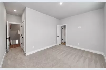 5811 Francis Oak Place, Houston, TX 77091 - Photo 17