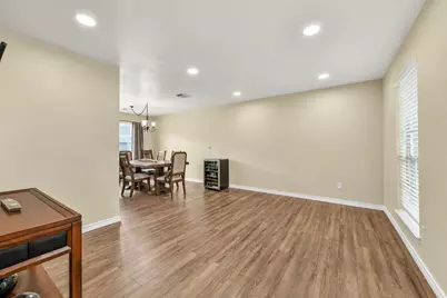 3905 Spring Circle Drive W, Pearland, TX 77584 - Photo 13