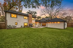 1118 Crossroads Dr, Houston, TX 77079 - Photo 3