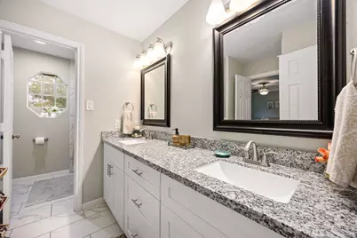 1118 Crossroads Drive, Houston, TX 77079 - Photo 27