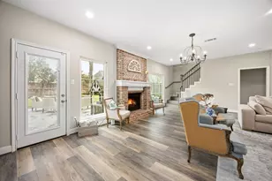 1118 Crossroads Dr, Houston, TX 77079 - Photo 9