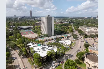 651 Bering Drive #1301, Houston, TX 77057 - Photo 37