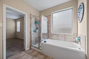 4310 Laine Ln, Baytown, TX 77521 - Photo 17