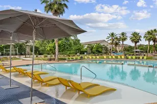 1725 Harvey Mitchell Pkwy S, College Station, TX 77840 - Photo 33