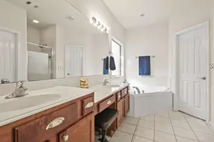 138 Harbour Town Dr, Conroe, TX 77356 - Photo 23