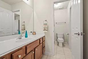 138 Harbour Town Dr, Conroe, TX 77356 - Photo 33