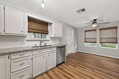 5317 County Road 868E, Brazoria, TX 77422 - Photo 19