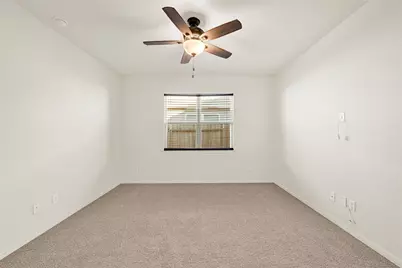 10506 Pine Landing Drive, Houston, TX 77088 - Photo 19