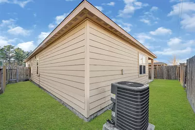 10506 Pine Landing Drive, Houston, TX 77088 - Photo 25